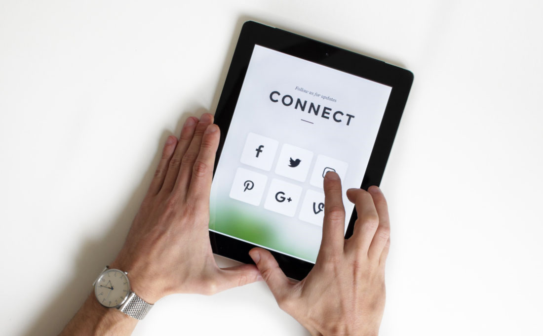 Social Media Marketing In The Financial Sector - A Users Guide